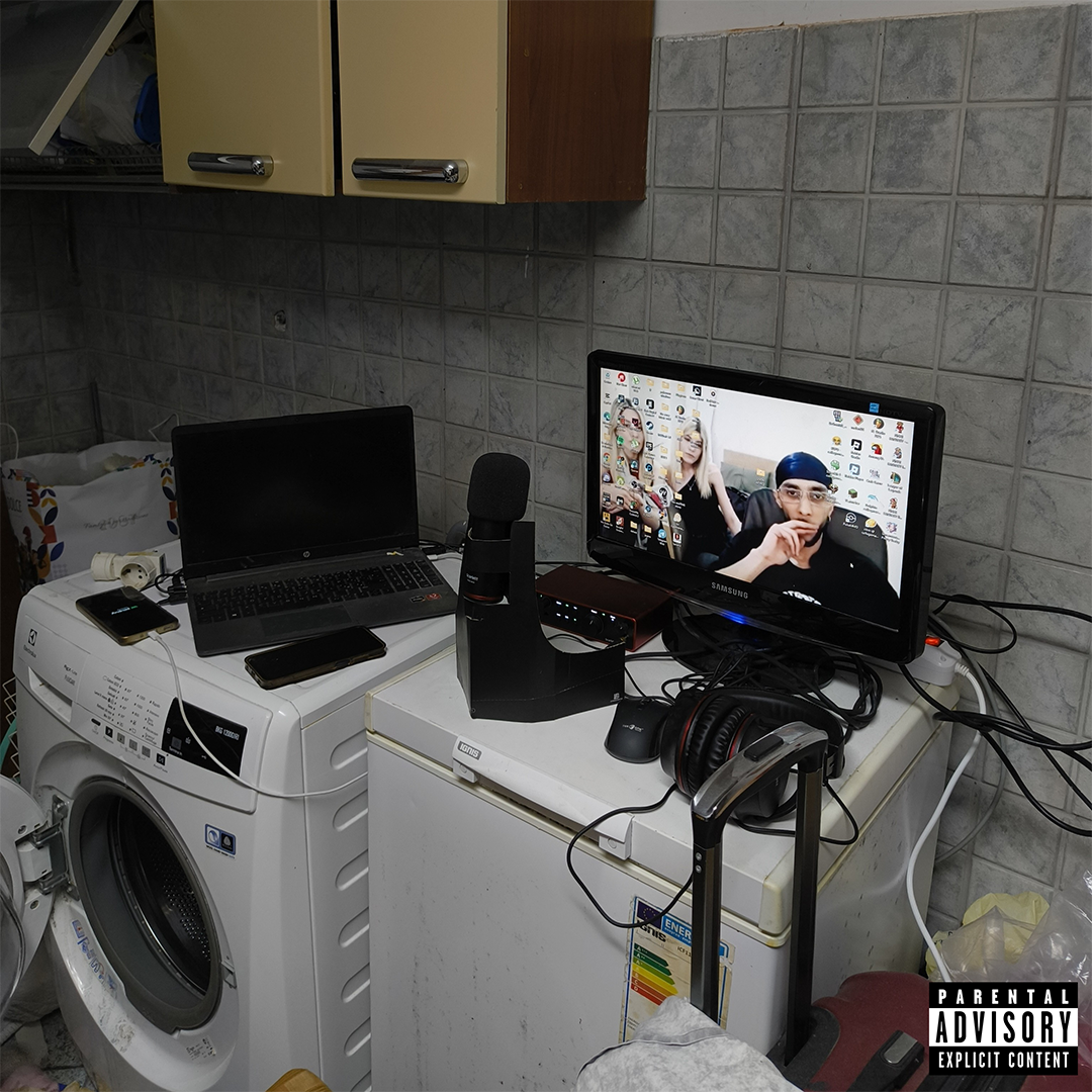 Copertina BAG CHASERS